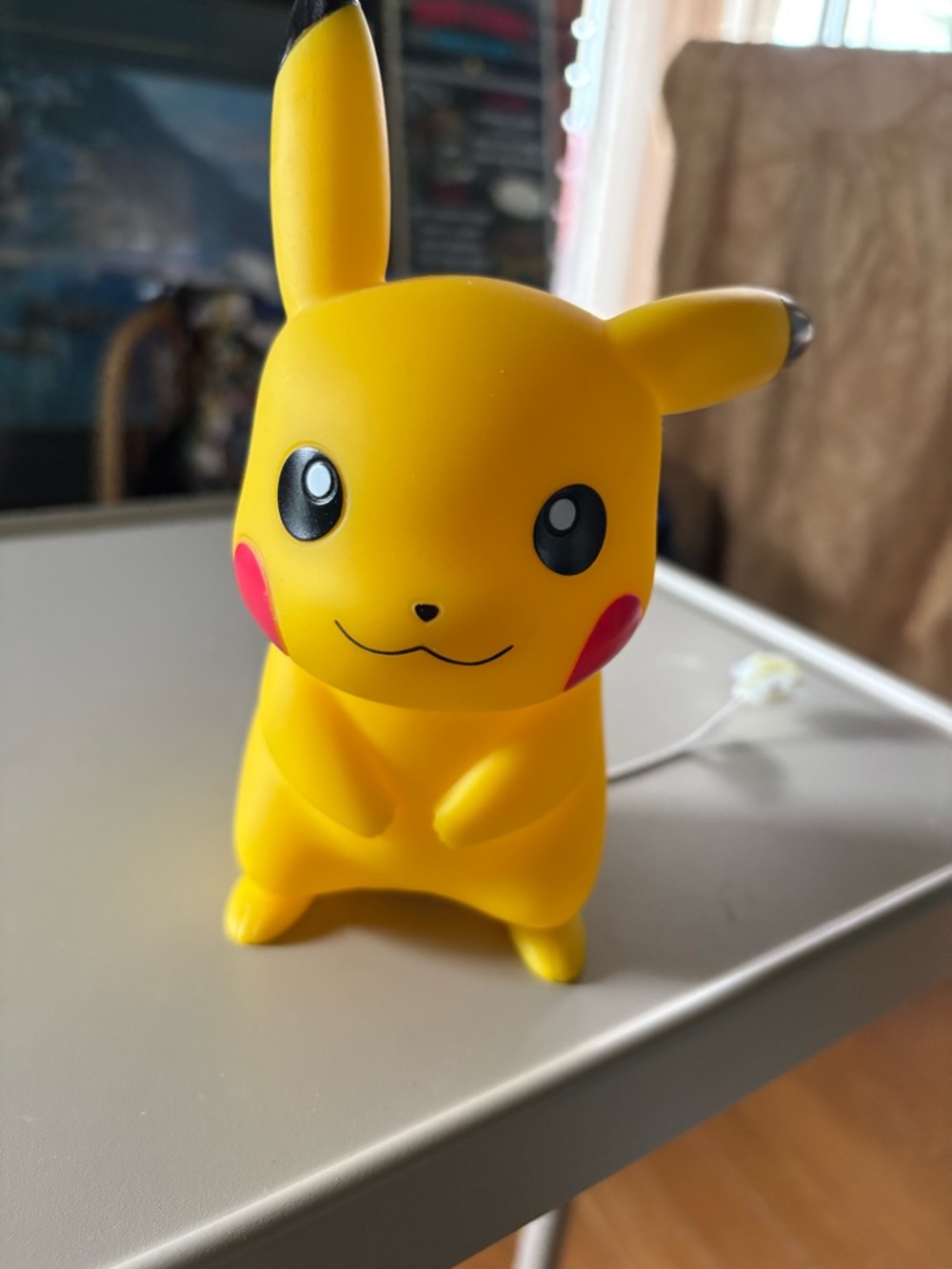 Pokemon Light up Pikachu Toy
